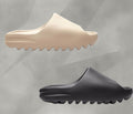 Yeezy Slides Trillo DXB